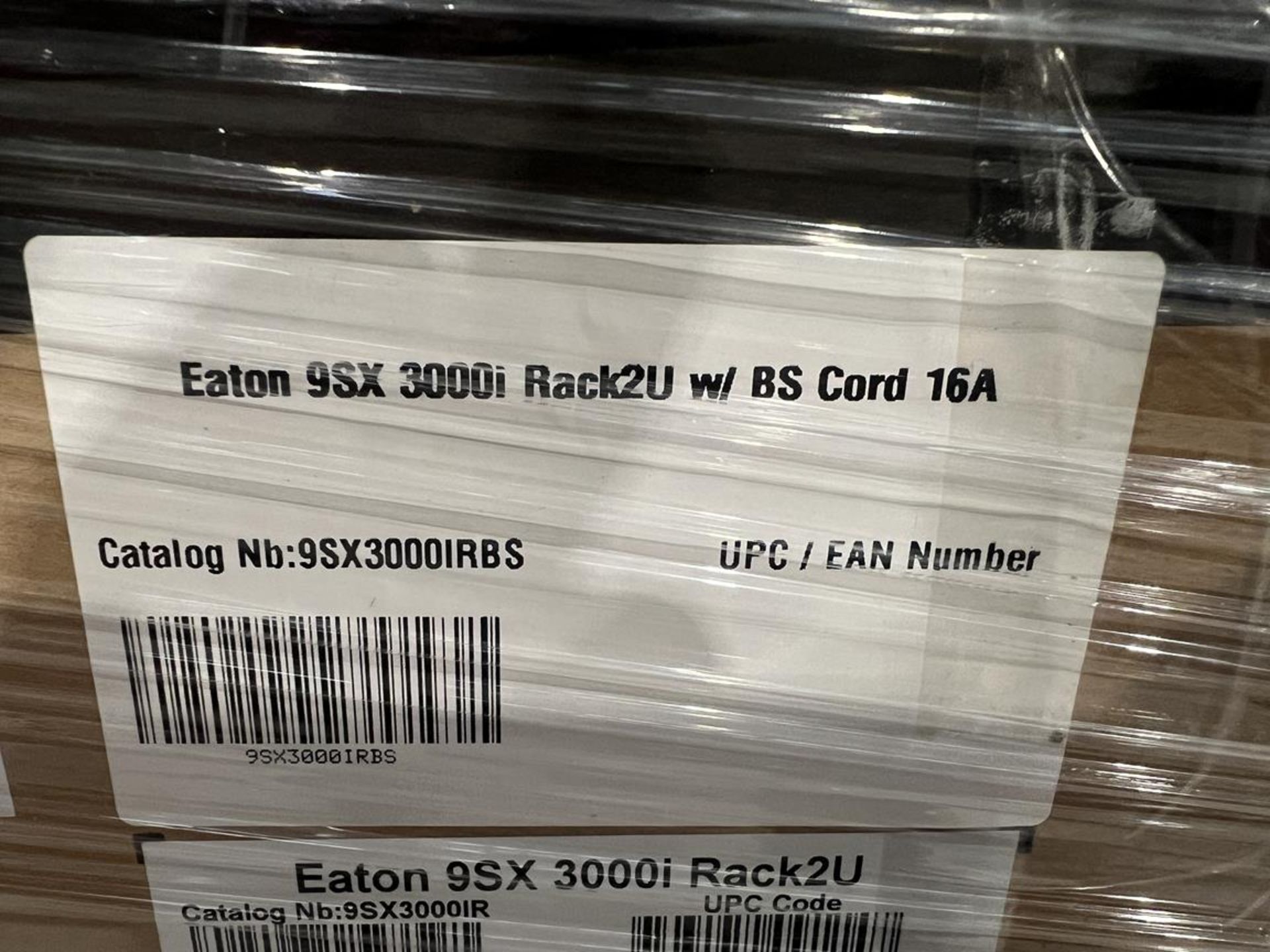 5x (no.) Eaton 9SX 3000i rack 2U with BS cord 16A smart batteries - Image 3 of 3