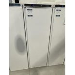 Polar, CD612 upright commercial refrigerator, Serial No. CD61221086136