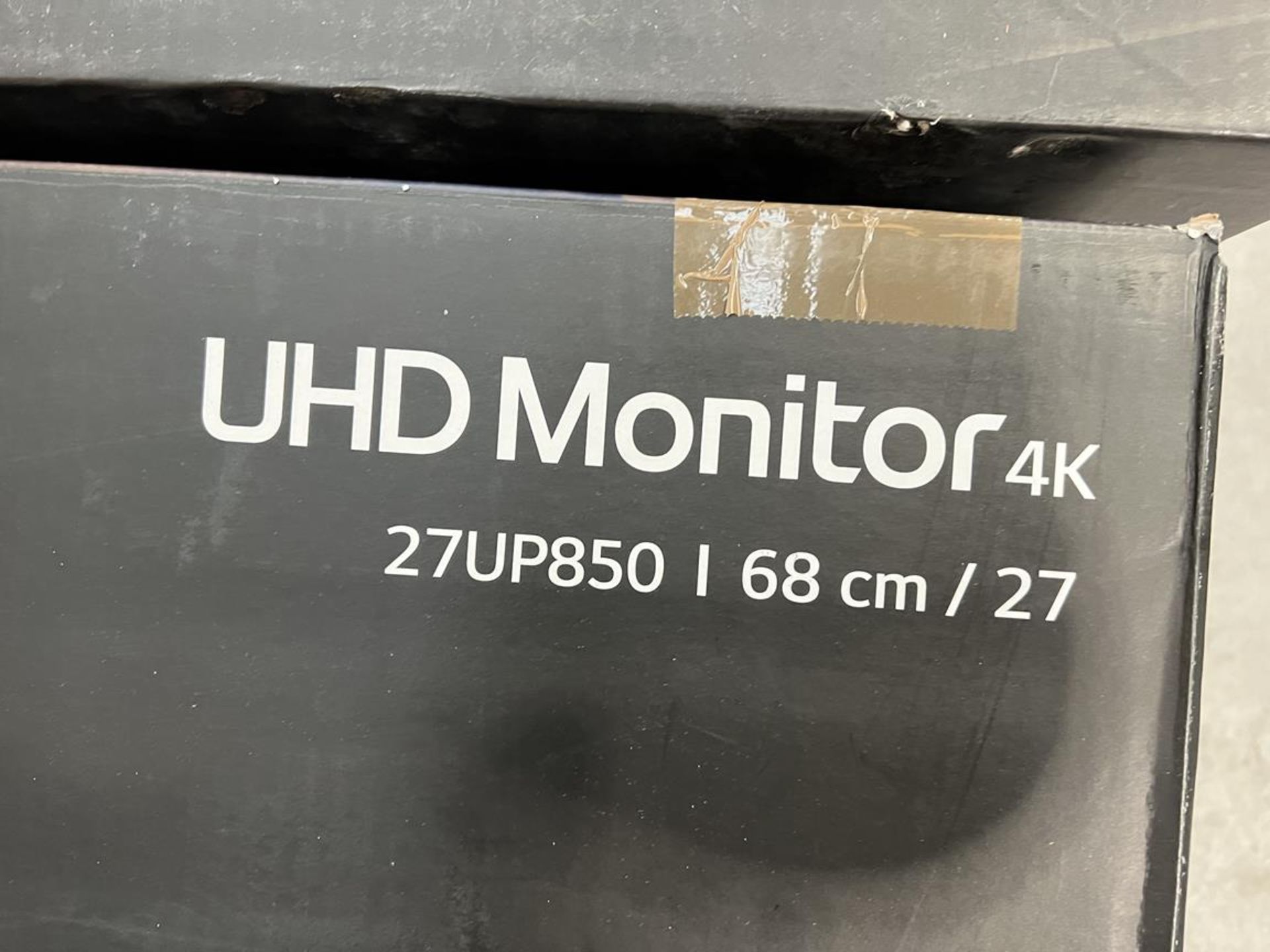 3x (no.) LG, 27UP850 UHD 4K 27" monitor (boxed) - Image 2 of 6