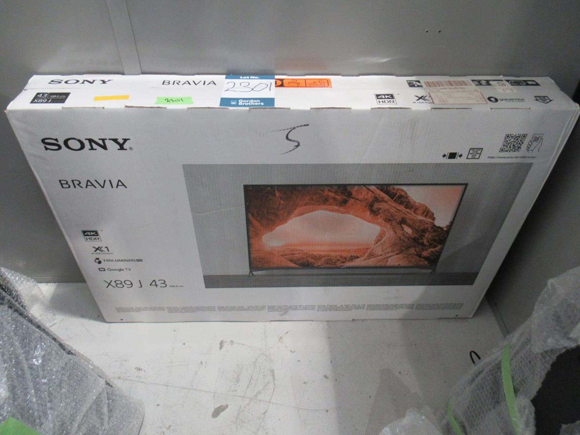 Sony, KD-43X89J 43" television (boxed)