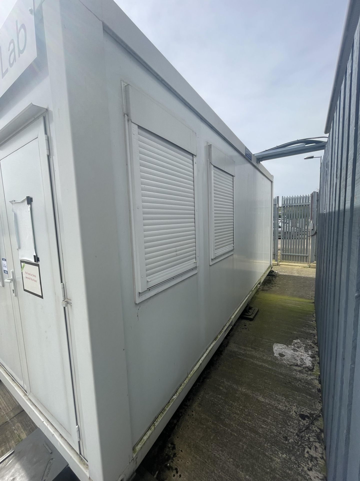 Interconnecting portable cabins (4x (no.) units) (NOTE: reserved until 9th May 2024) - Image 3 of 6