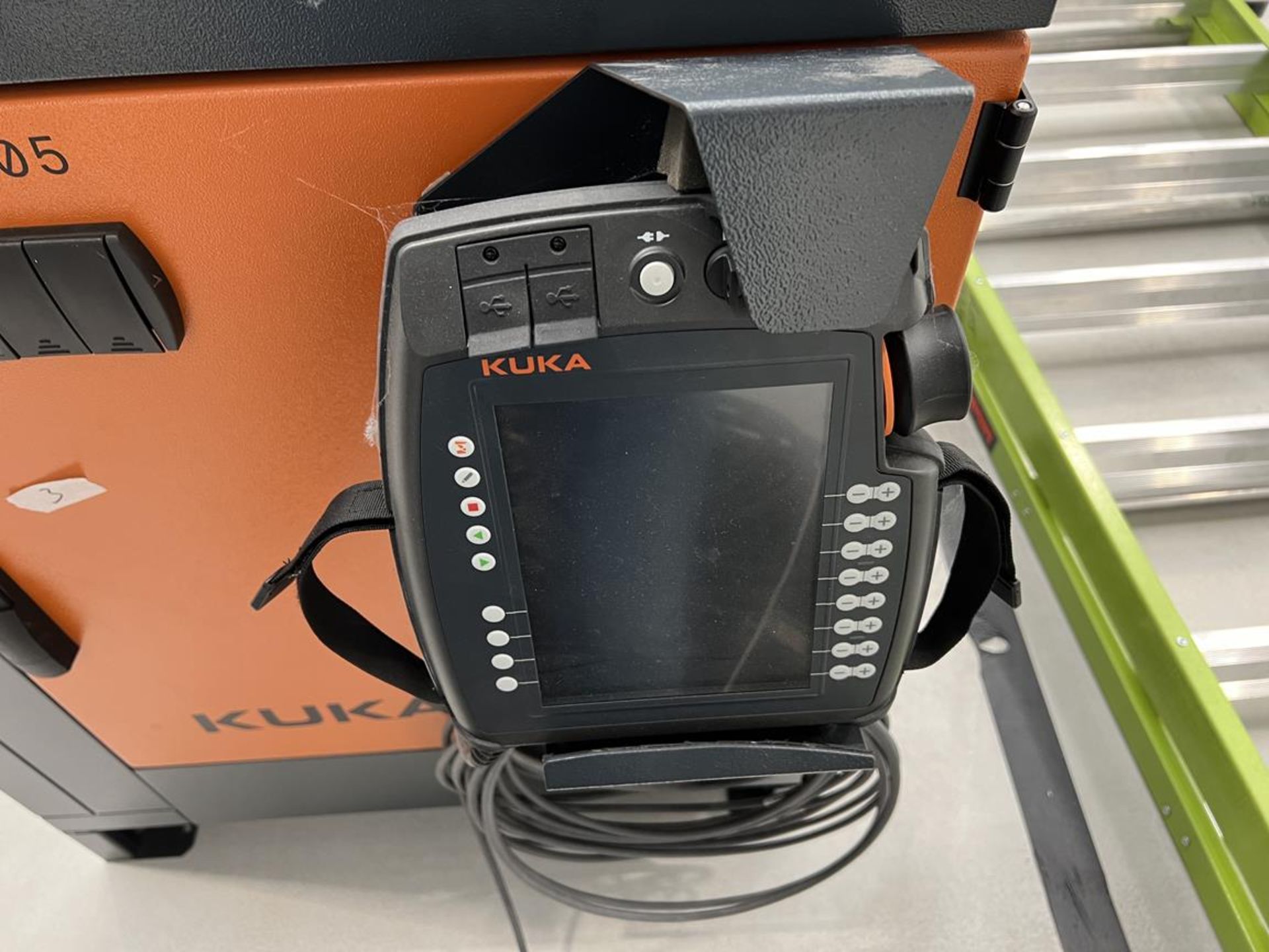 Kuka, KR280 R3083/FLR six axis robot on extended pedestal, Serial No. 4380721 (DOM: 2021) with KRC4 - Image 9 of 10