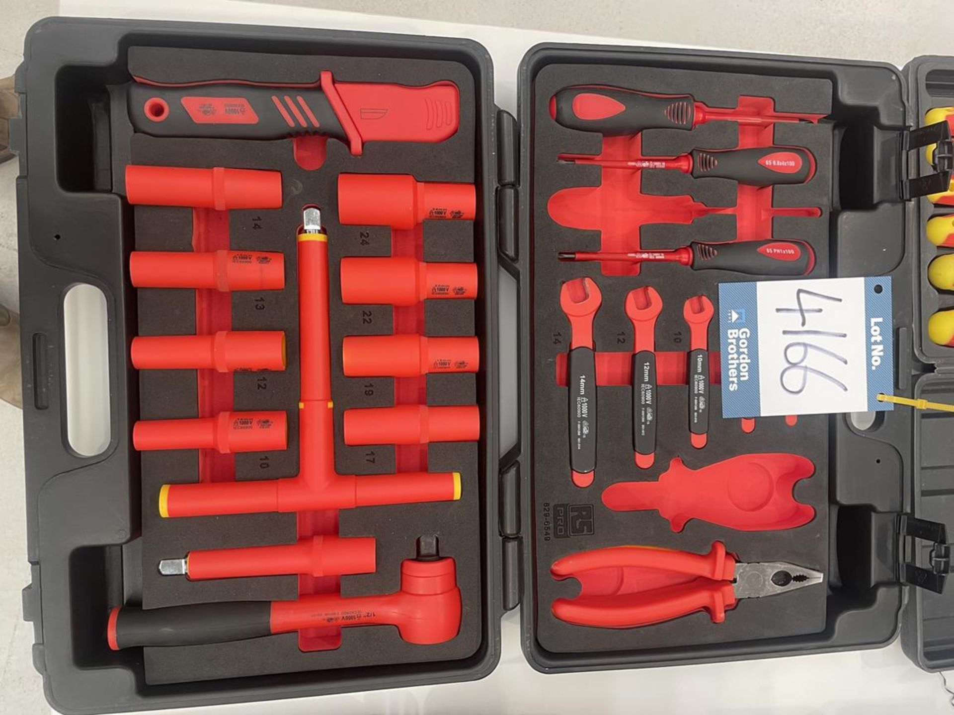 RS-Pro 23 piece VDE approved engineers tool kit with case (NB: 2x (no ...