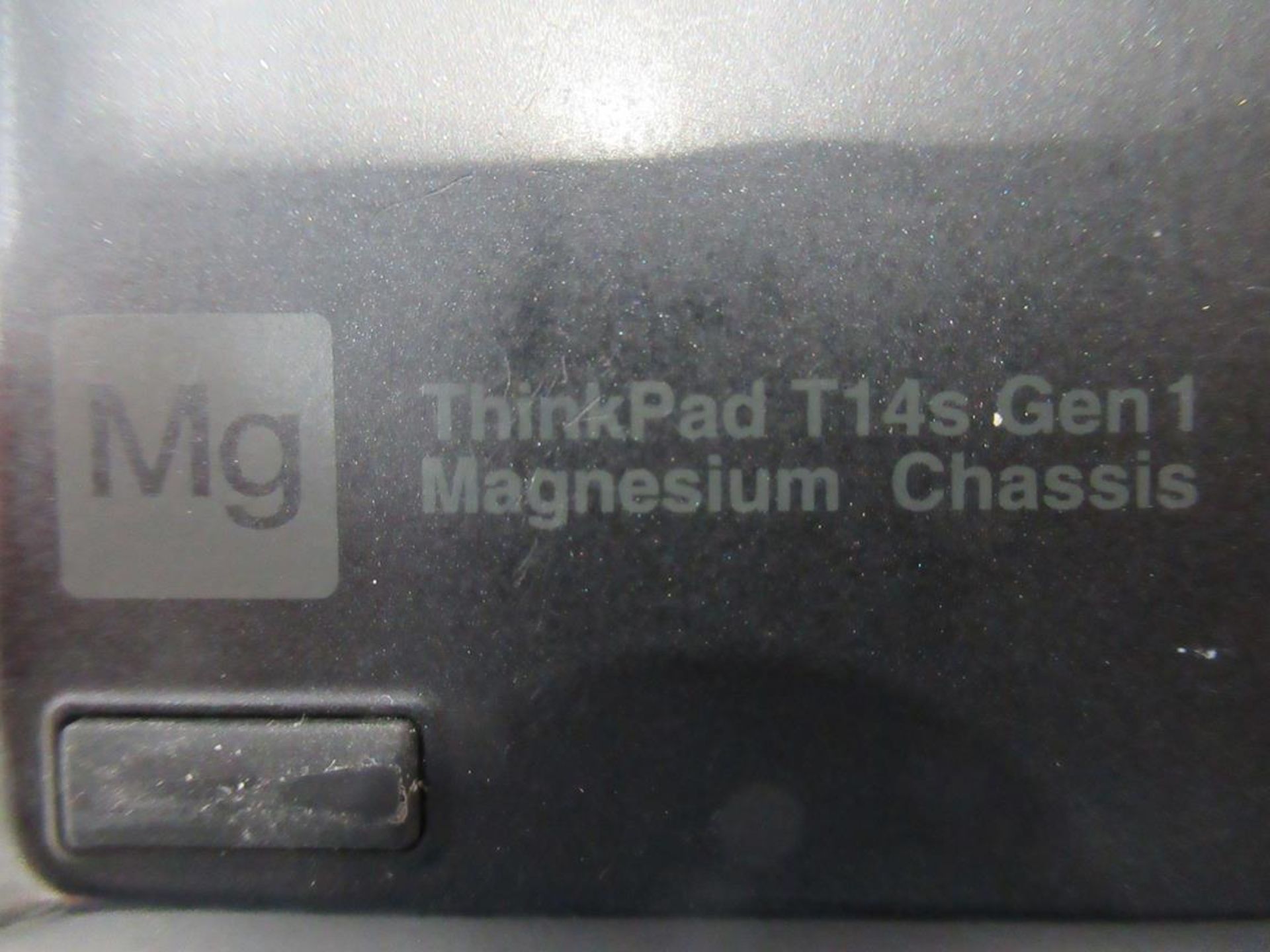 Thinkpad, T14s Gen 2 standard specification - Image 3 of 5