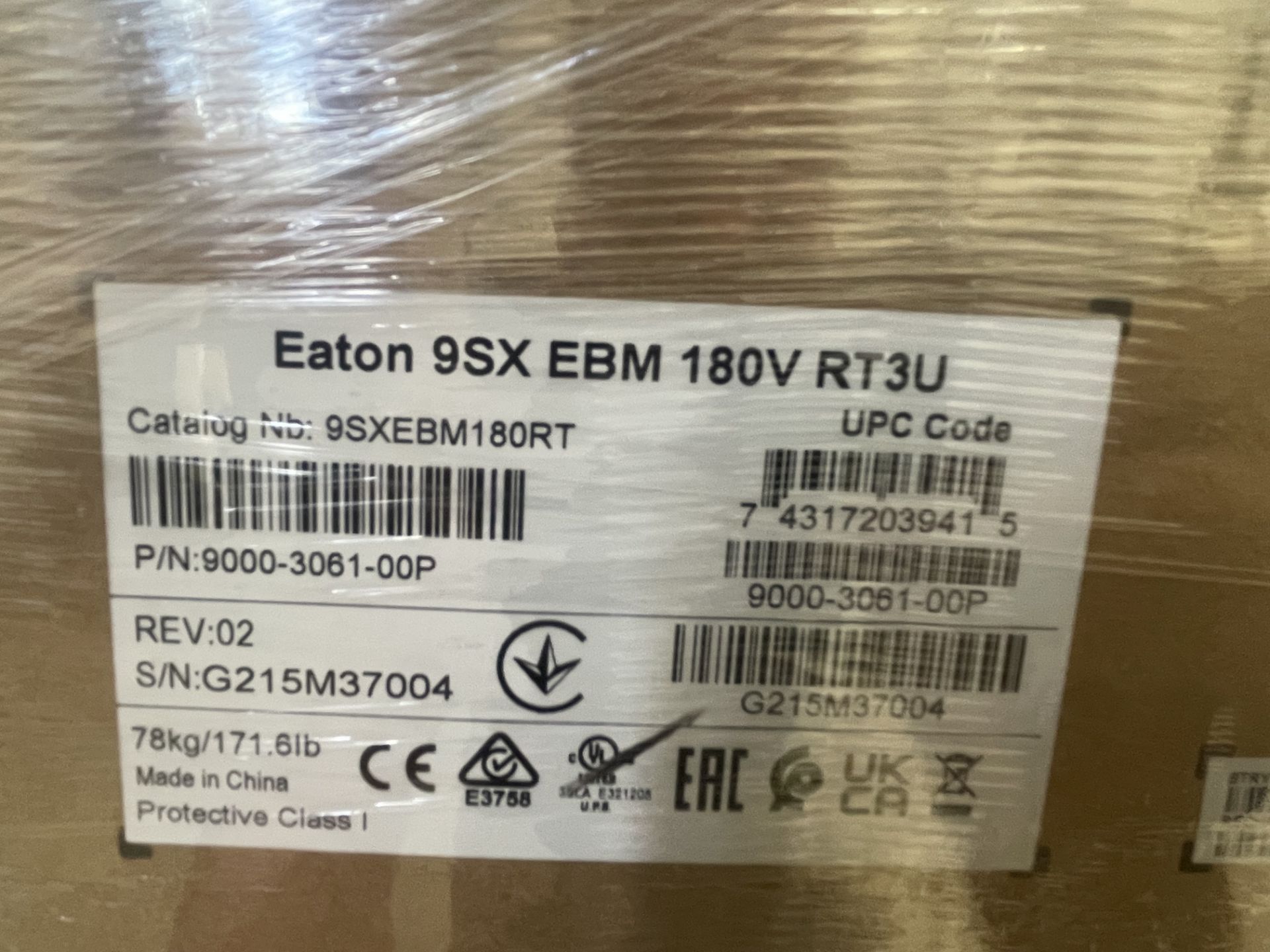 Pallet of Eaton 9SX EDM 180V RT3U smart batteries - Image 2 of 2