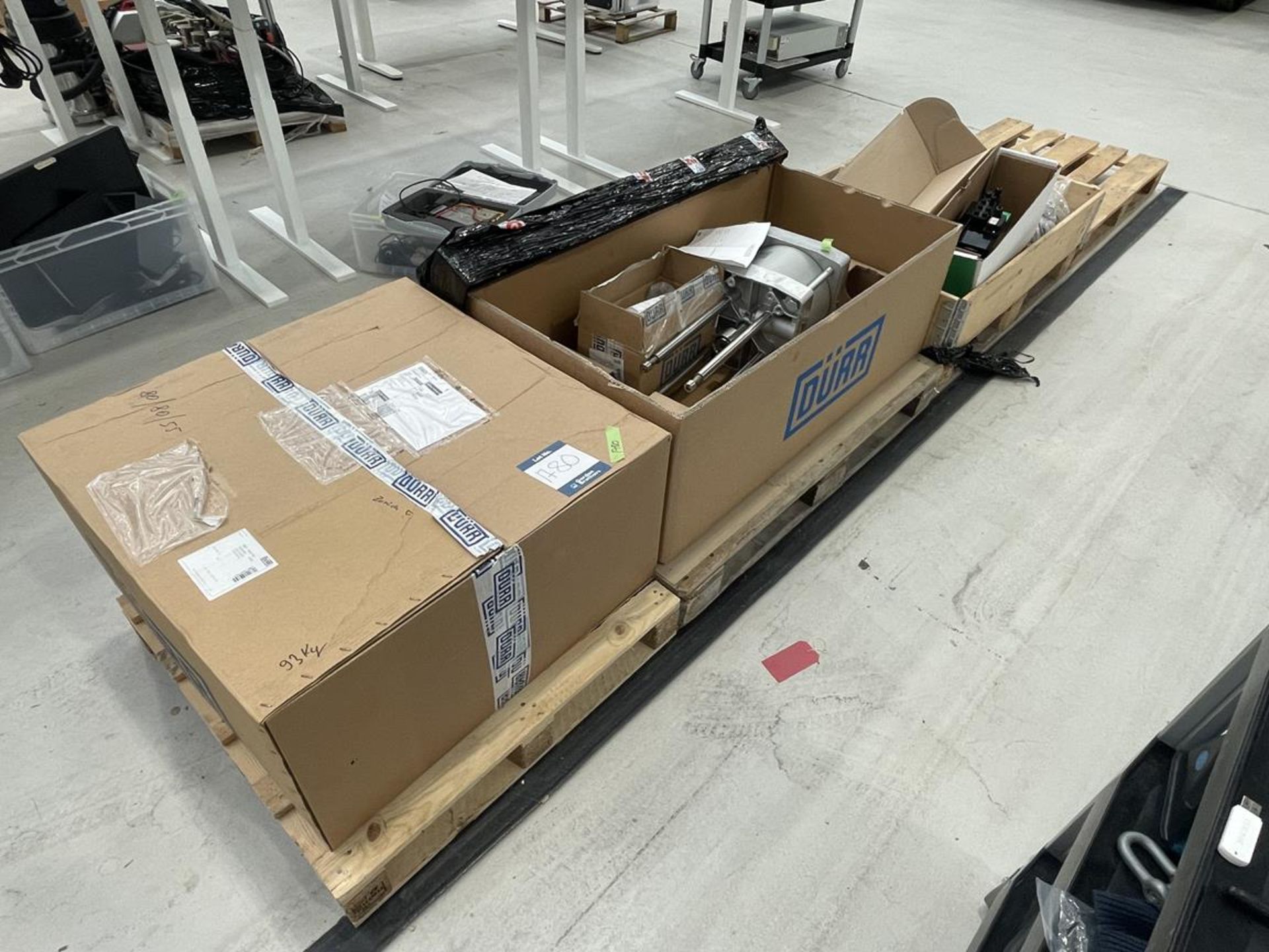 3x (no.) pallets Durr components, assorted cabling, eco pump and Schneider lexium BMP motor