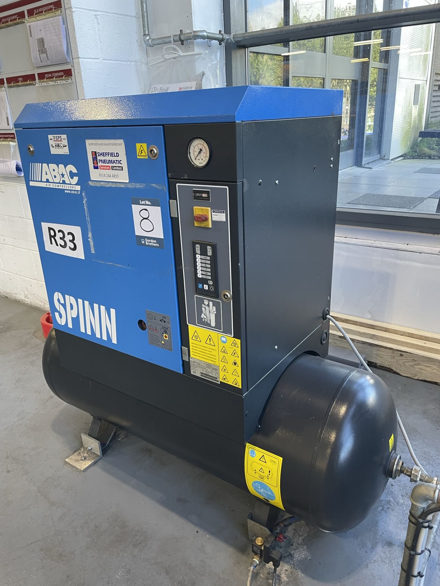 ABAC, Spinn7.508 27D receiver mounted rotary screw air compressor, Serial No. CAI506606 (DOM: 2011), - Image 2 of 4