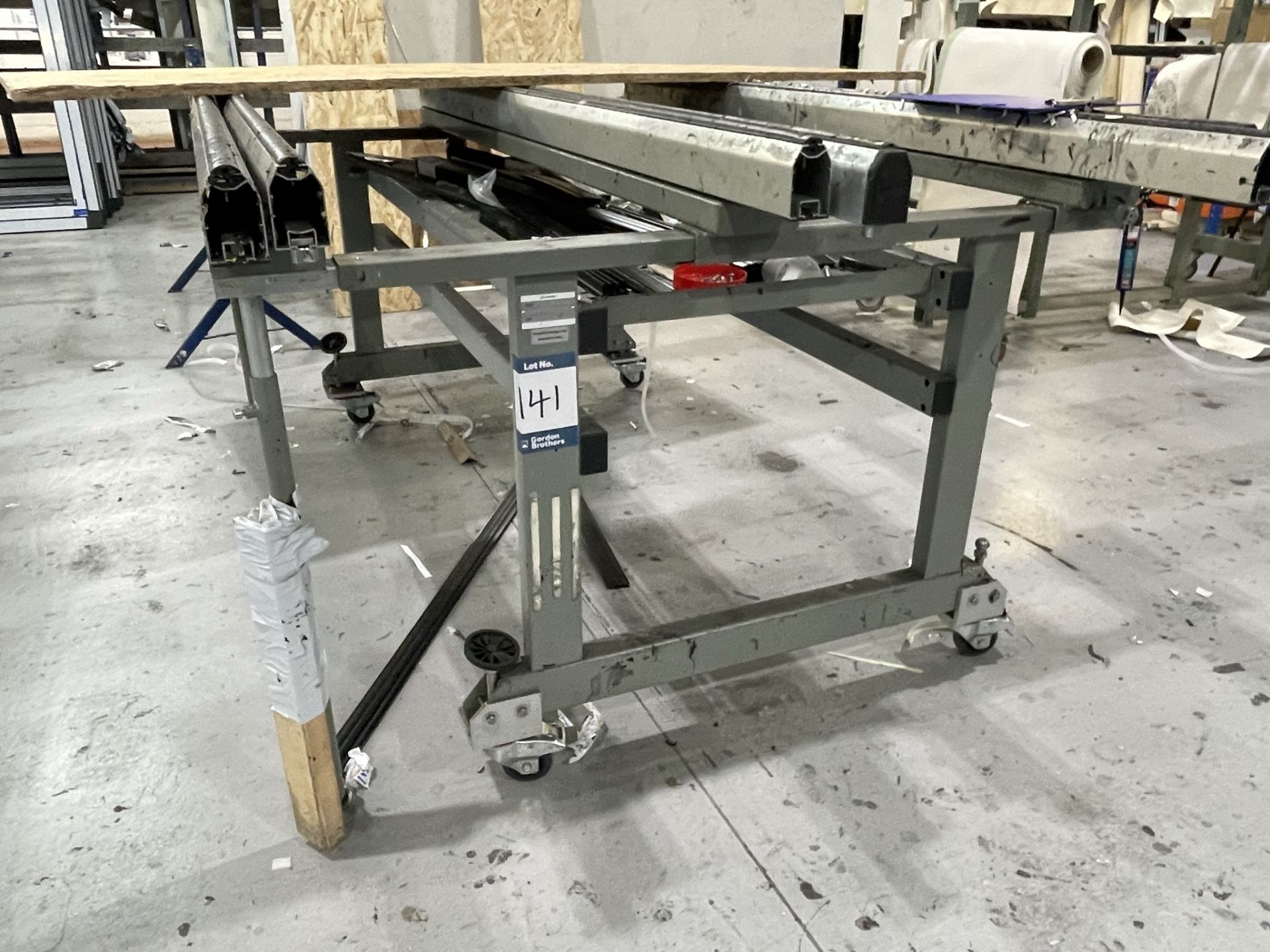 Mobile/expandable window frame fabrication bench, 2000 x 1400mm approx. - Image 2 of 2