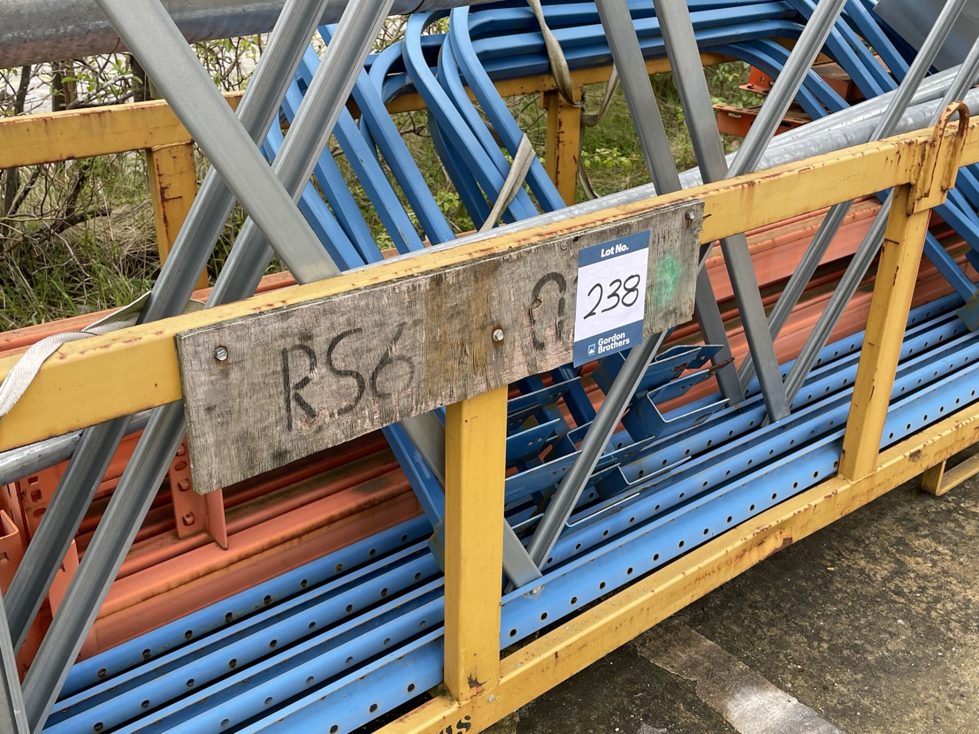 Dismantled light duty boltless metal pallet racking with 3x (no.) uprights and approx. 30x (no.) - Image 2 of 5