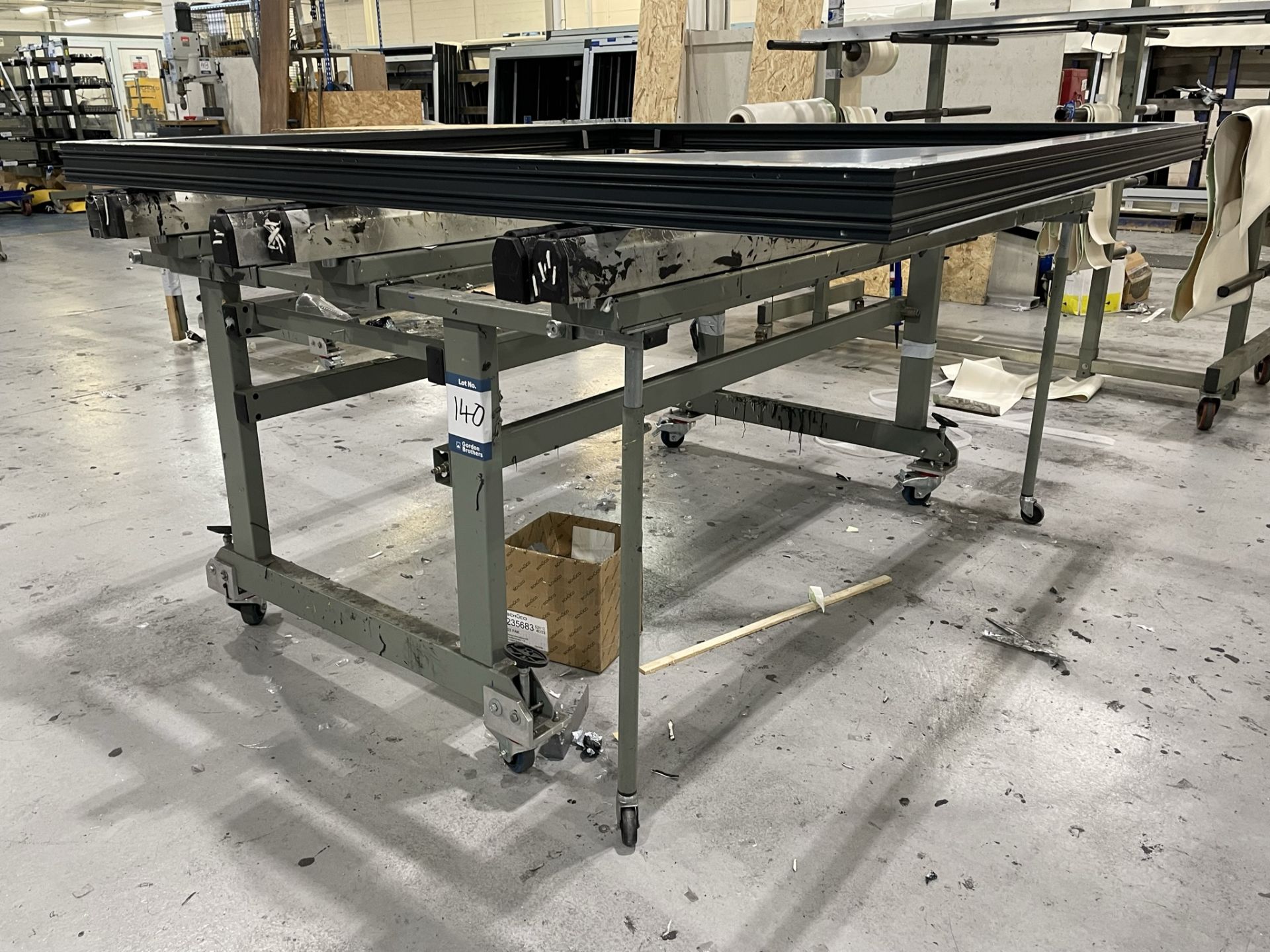 Mobile/expandable window frame fabrication bench, 2000 x 1400mm approx. - Image 2 of 2