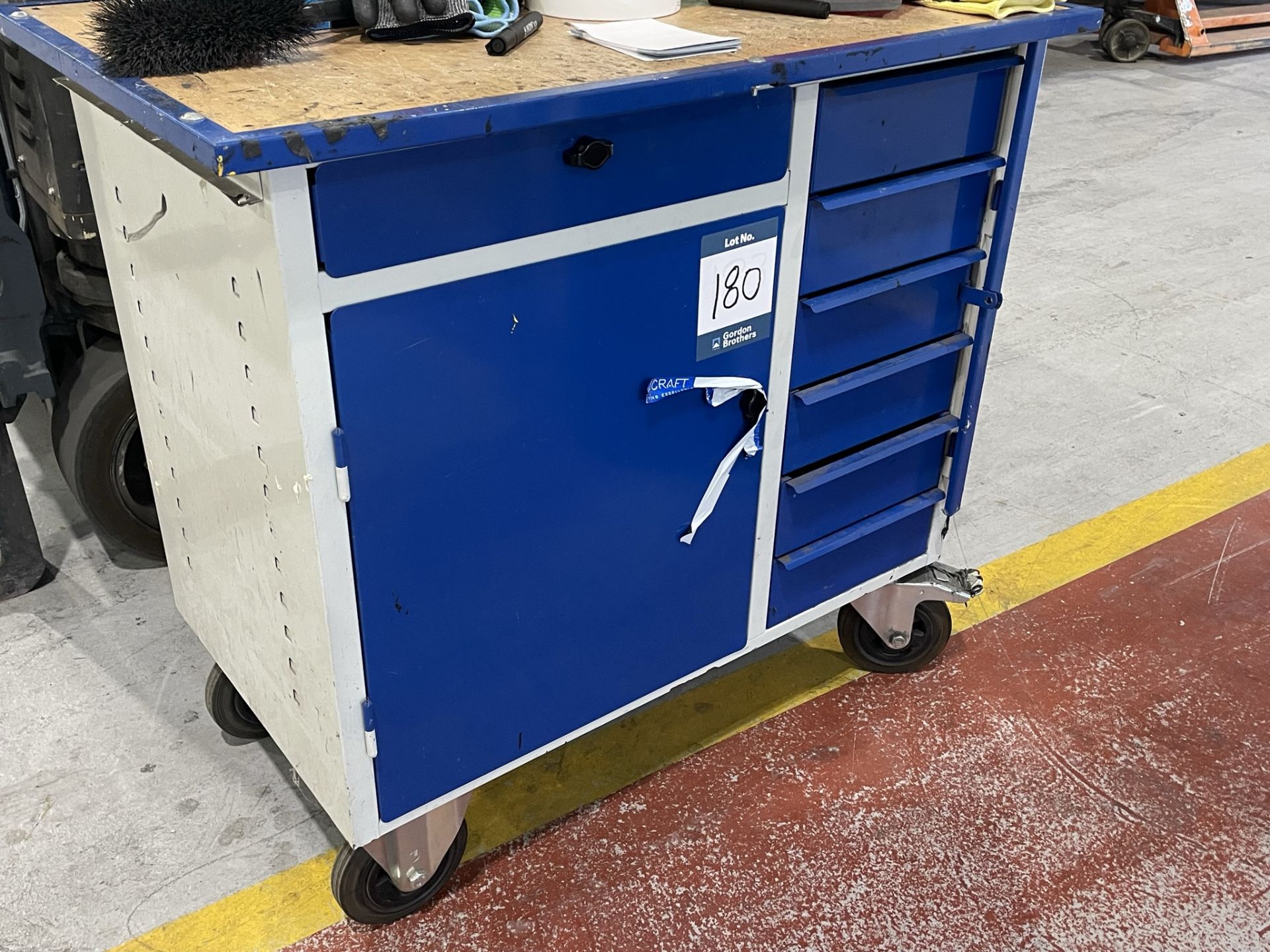 Mobile drawer and cabinet unit, 1000 x 600 x 900mm approx.