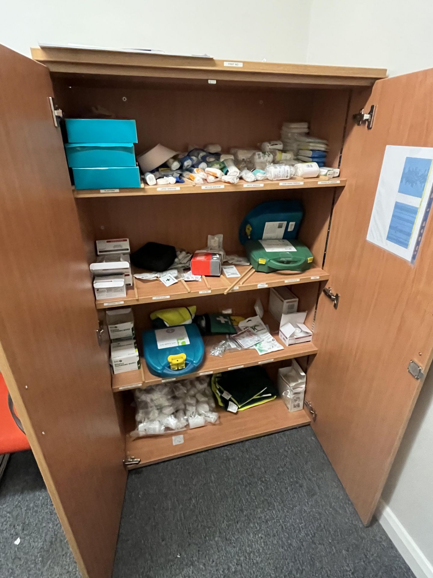 Contents of first aid room, as lotted - Image 2 of 2