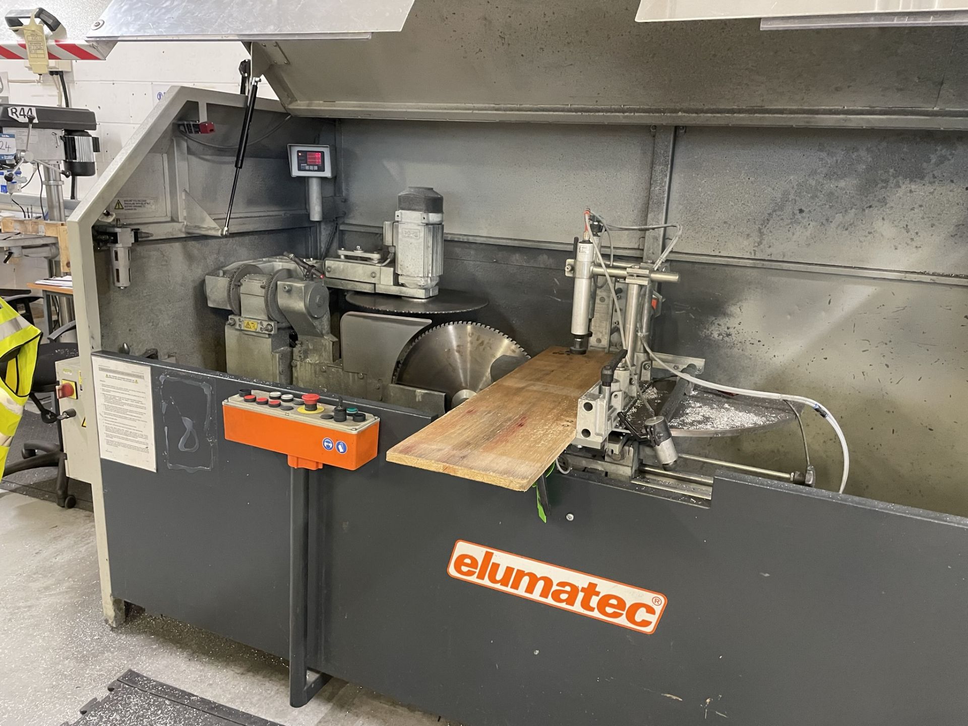 Elumatec, AKS134 twin head end miller notching saw, Serial No. 1340020634 (DOM: 2009) - Bild 5 aus 6