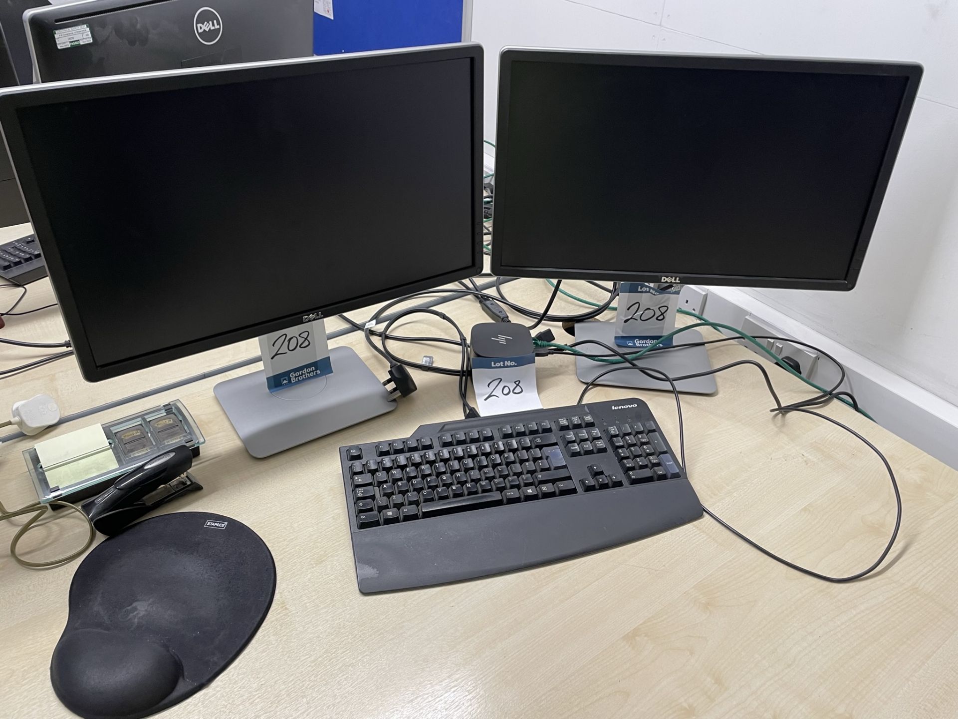 2x (no.) Dell monitors, HP Thunderbolt dock and keyboard