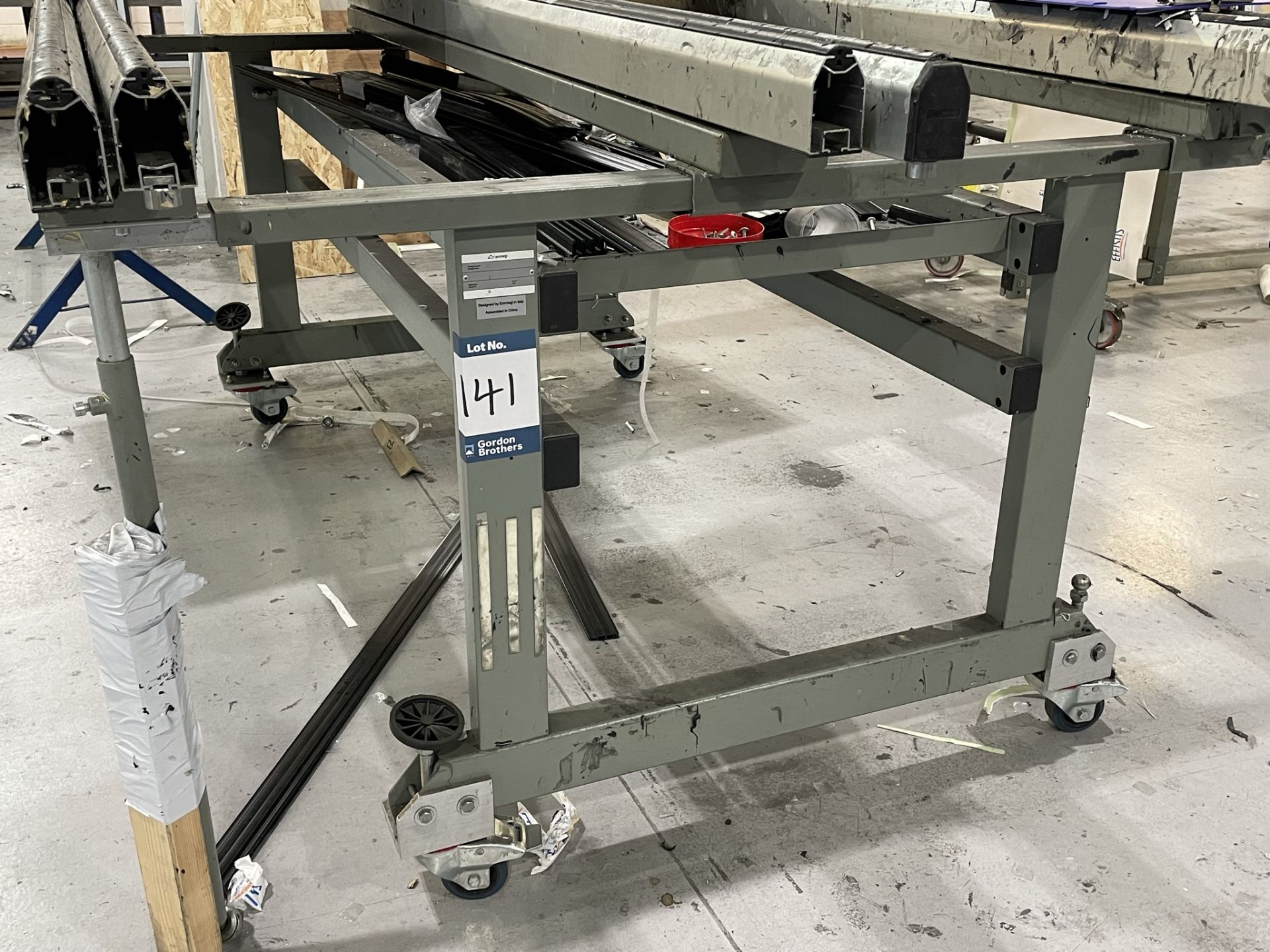 Mobile/expandable window frame fabrication bench, 2000 x 1400mm approx.