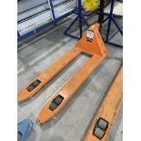 Surfer, manual pallet truck, capacity 2500kg, Serial No. 2018-04684 (DOM: 2018)