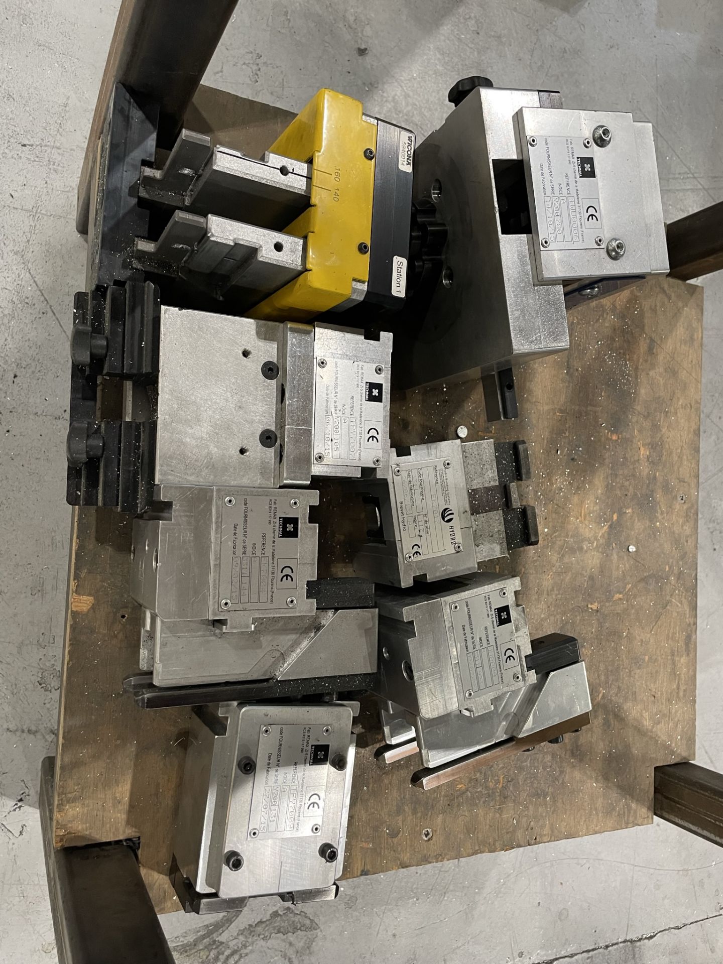 Hydro, TWU0005/104869 pneumatic press, Serial No. 849 (DOM: 2014), Technal WU0009, EK7017, - Image 3 of 5