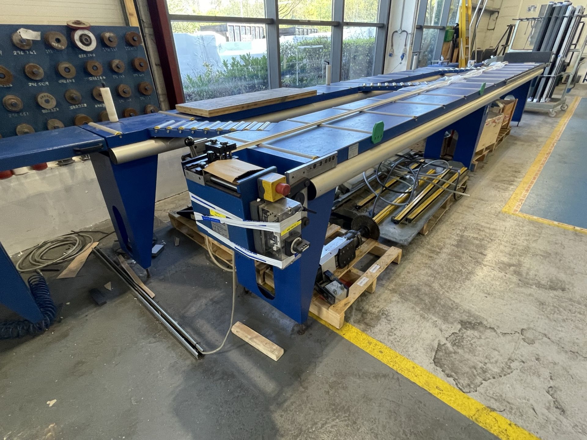 Schuco International, Isomat 5 profile rolling machine, Serial No. 792-334 (DOM: 2004) with roller - Bild 8 aus 16