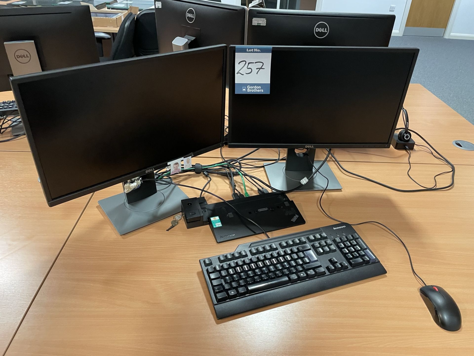 8x (no.) Dell, monitors with 2x (no.) HP, Thunderbolt docks and 2x (no.) ThinkPad docking stations - Image 2 of 4