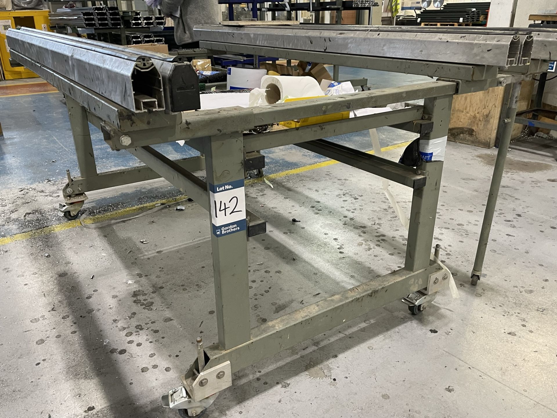 Mobile/expandable window frame fabrication bench, 2000 x 1400mm approx.