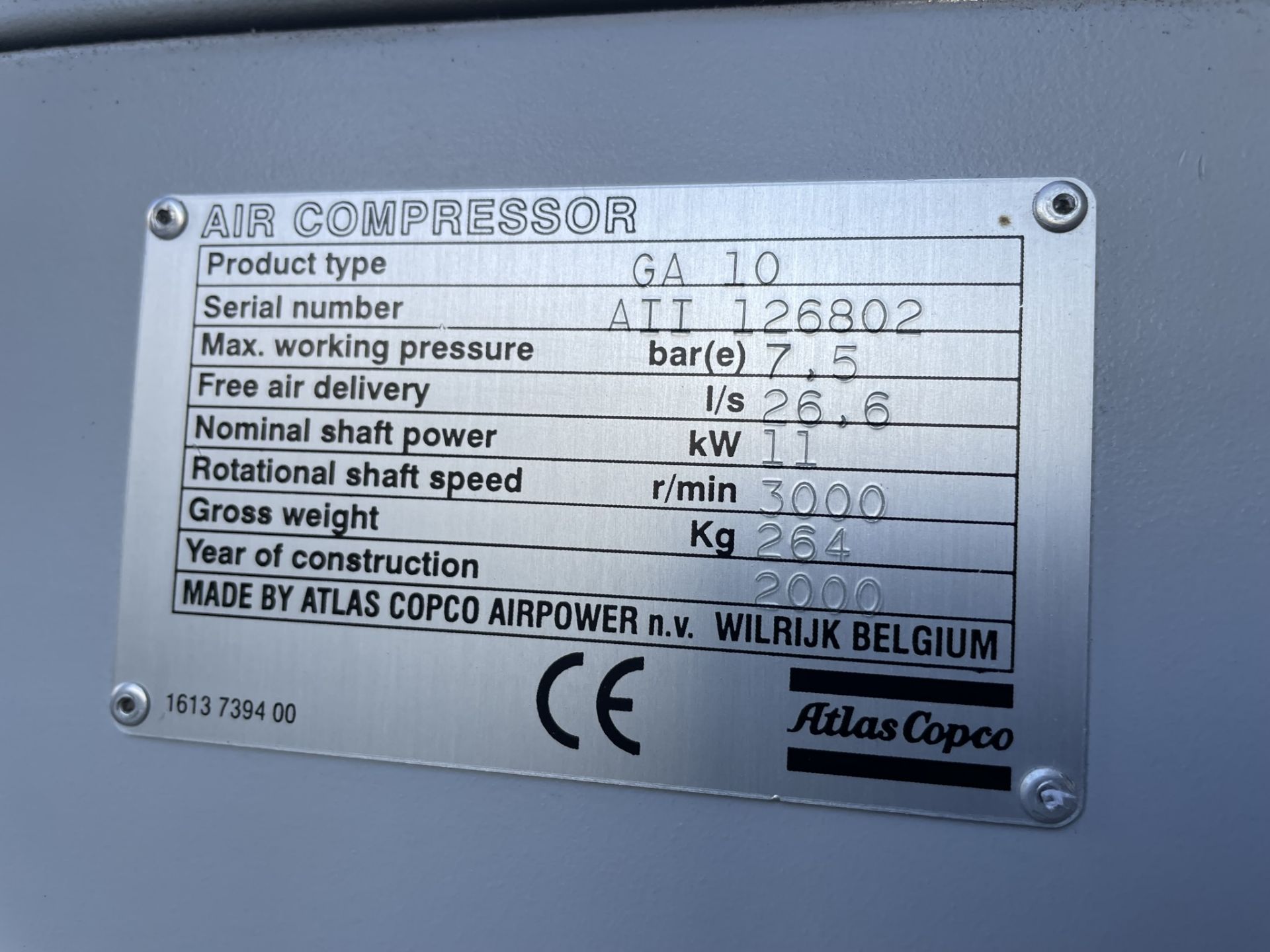 Atlas Copco, GA10 receiver mounted rotary air compressor, Serial No. AII 126802 (DOM: 2000), - Image 3 of 4