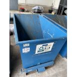 A J Produkter, forklift truck tipping skip, Serial No. 0554 (DOM: 2016), capacity 600L (including