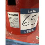 Wicona, 5040001 pneumatic press, Serial No. Y240-1170 (DOM: 2016)