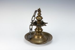 An Indian Bronze Oil Lamp from the End of the 18th Century.

H: Approximately 29cm 