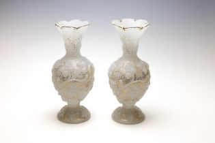 A Pair of Baccarat Opaline Vases from the 19th Century.

H: Approximately 32cm 