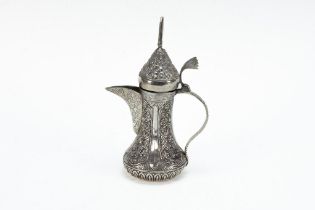 A Silver Dallah Coffee Pot. H: Approximately 19.7cm 297g