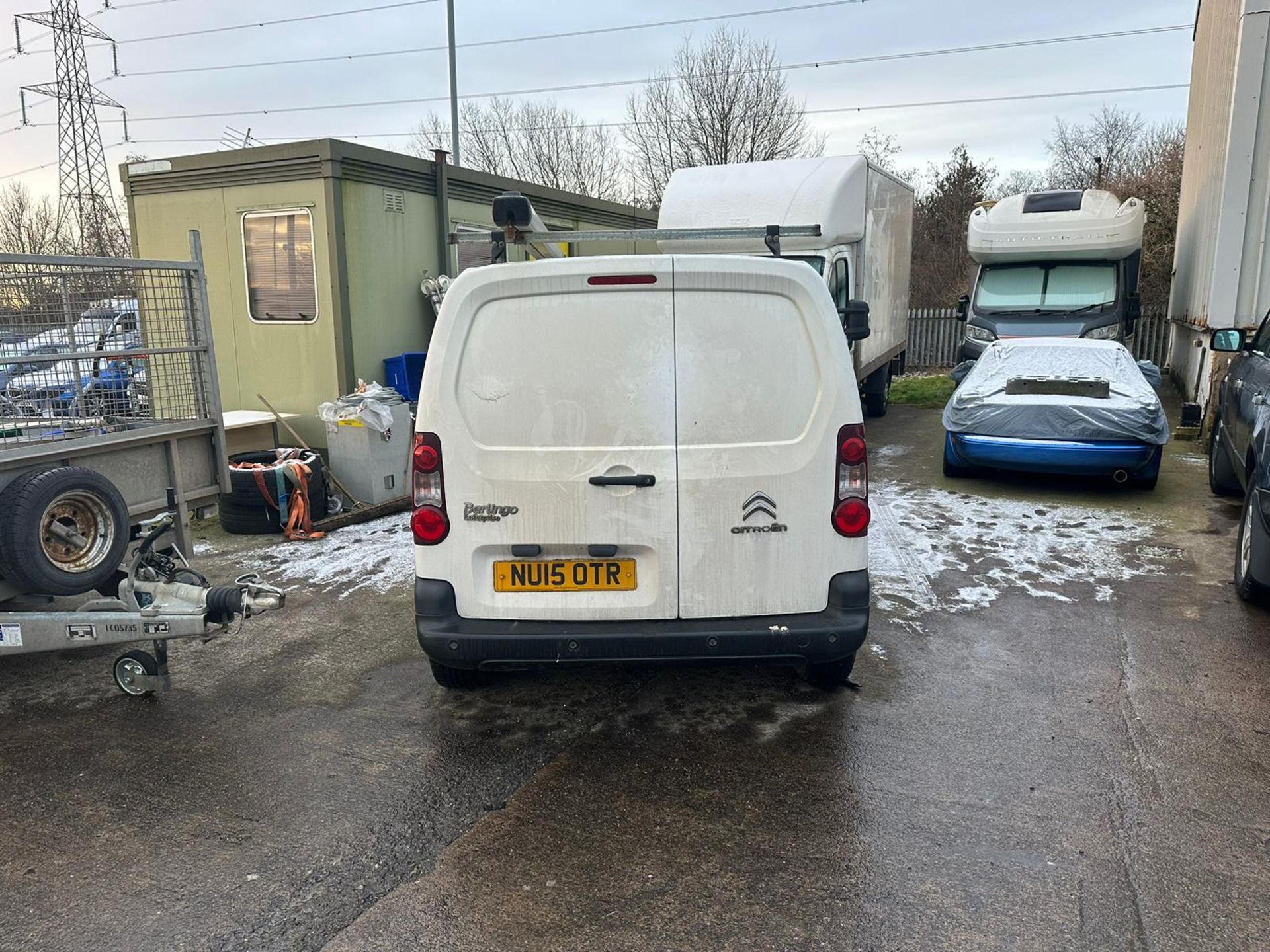 CITROEN BERLINGO 2015 WHITE 3 SEATS, REG NU15 OTR, MILEAGE 74826 MOT DECEMBER 2024 - Image 3 of 4