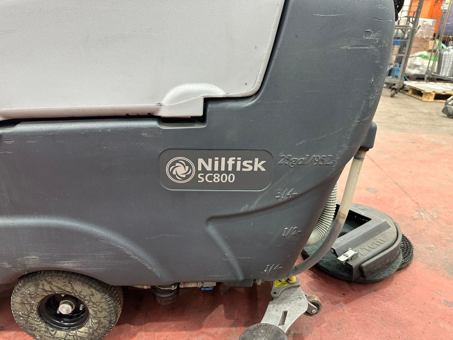 NILFISK SC800 Battery Floor Cleaner - Image 2 of 4