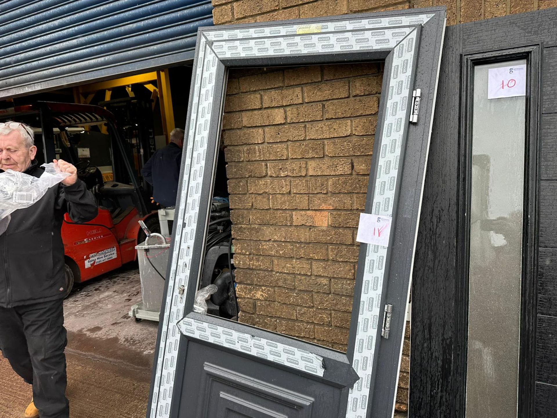 Grey Composite door with frame, 960 x 2080 - Image 2 of 2