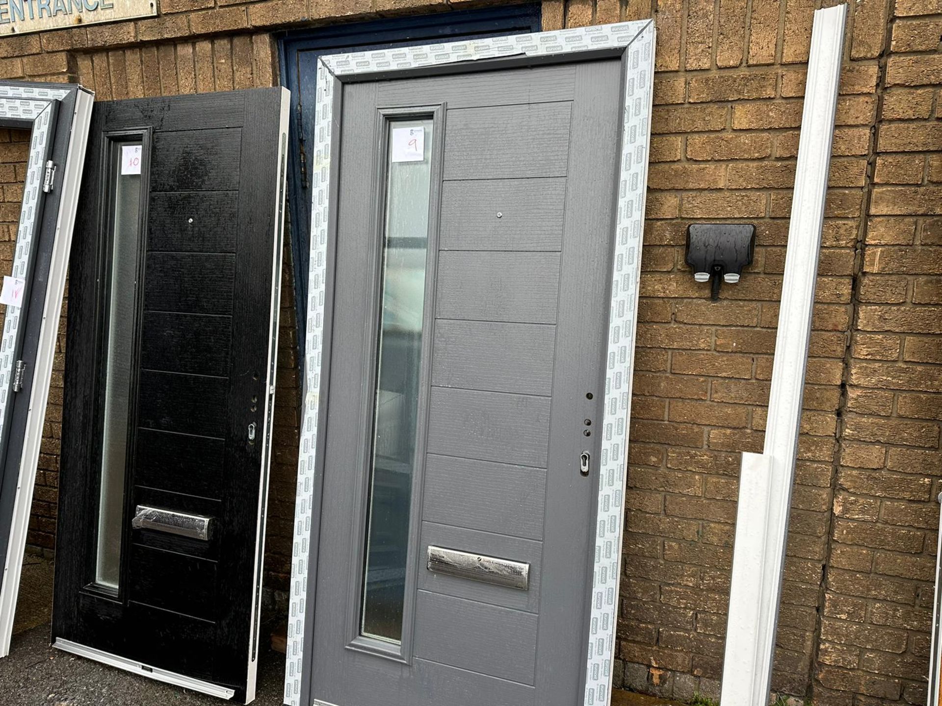 Grey Composite door with frame, 1020 x 2150 - Image 2 of 2