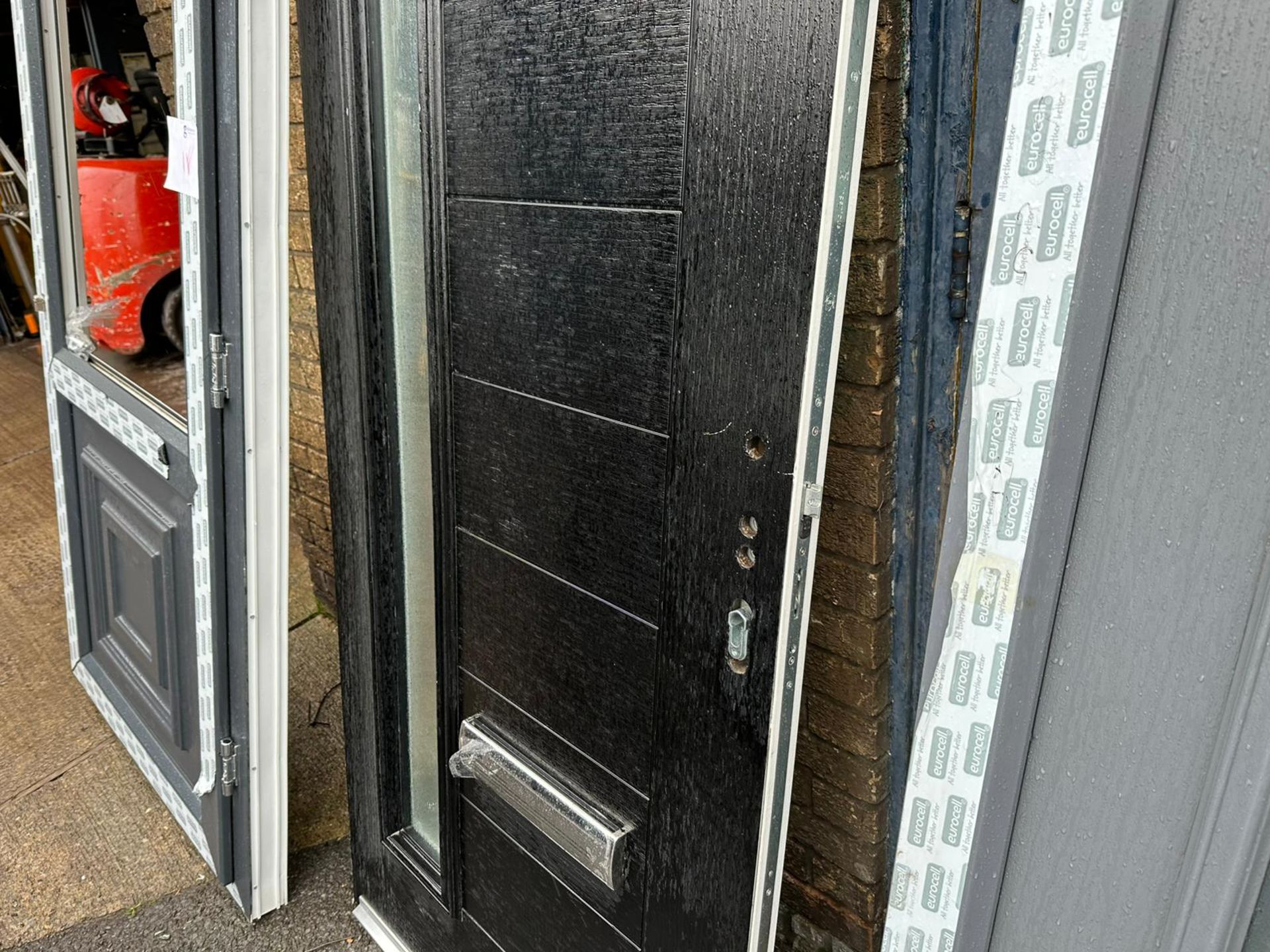 Black Composite door without frame, 900 x 2000 - Image 2 of 2