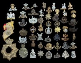 Mixed lot of military cap badges etc (53) with examples of Royal Gloucestershire Hussars, Lowland
