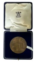 1965 Westminster Abbey 900 years 57mm commemorative bronze medal in fitted Royal Mint case of issue.