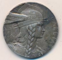 Gallia 40mm silver medal - The Lexovian Patriot, obv: Armored Gallic bust with feathered helmet