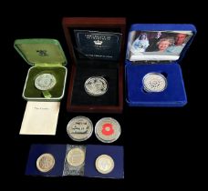 Modern British coins range with 2007 £5 boxed silver proof FDC