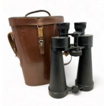 Barr & Stroud CF31 7x50 Binoculars. Serial number 92248 comes with leather case. good used