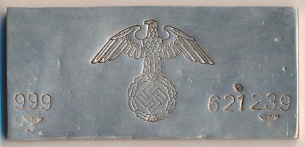 Third Reich silver ingot marked with insignia long with "999" and "621239", weight 250g (8.8oz).