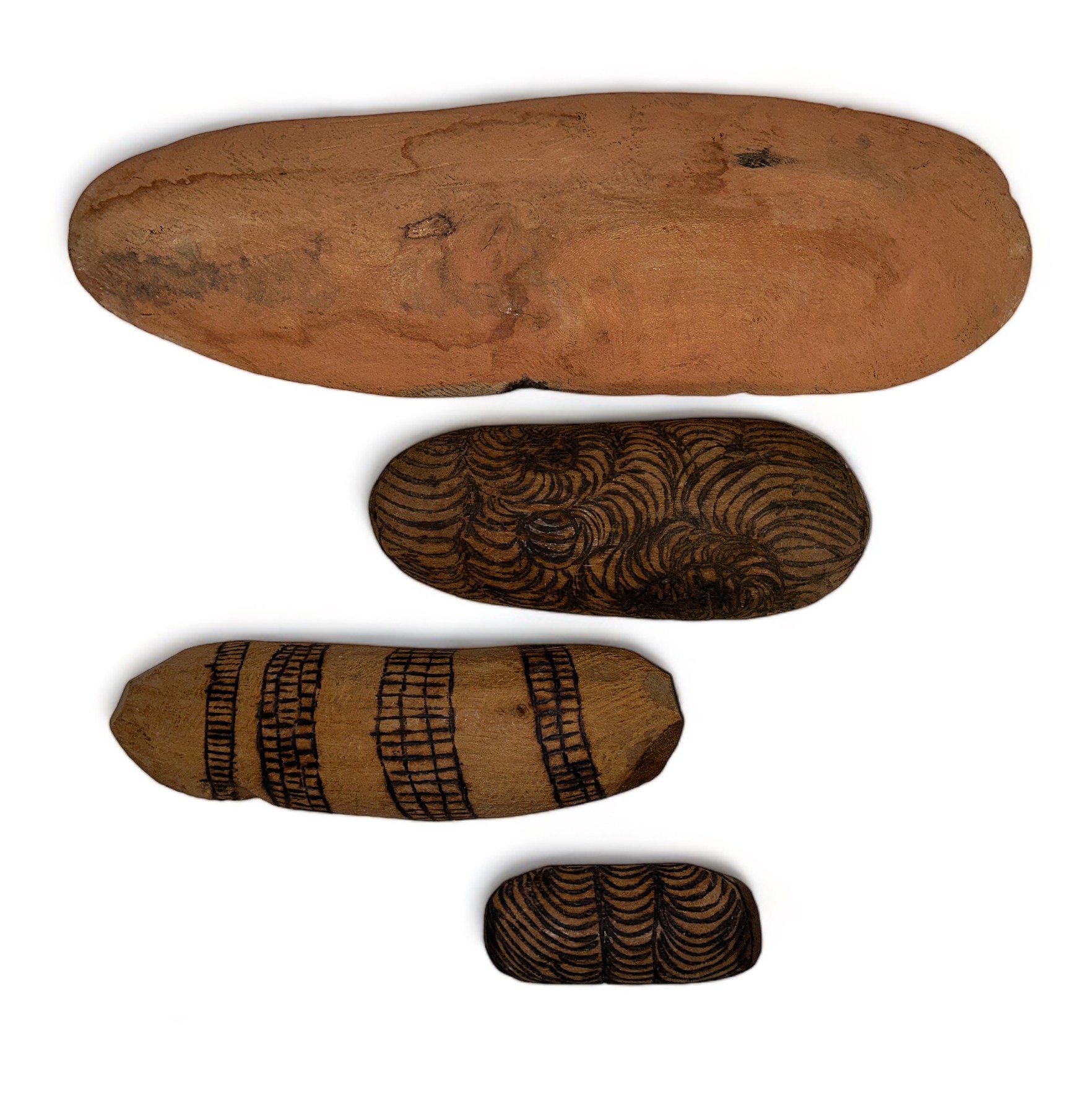 Aboriginal Coolimon's sometimes called Yandi Dishes, set of four largest 47cm x 15cm, 27cm x 8cm, - Image 2 of 2