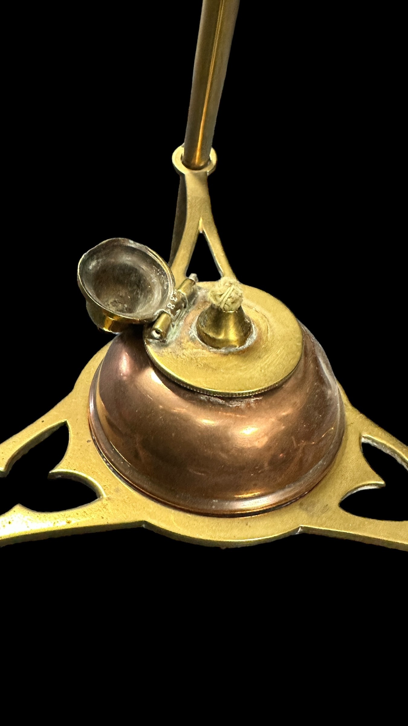 Arts and Crafts brass and copper hanging kettle, stood on three tripod legs. Unsigned. Height 70cm. - Image 4 of 4