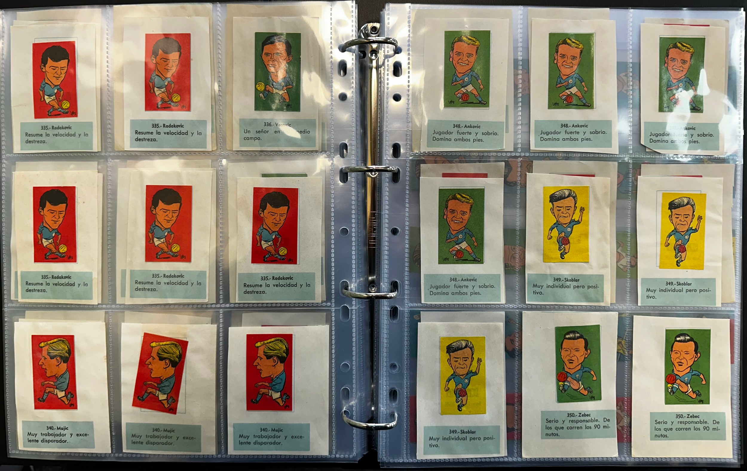 L.C.L./L.O.L. Chile 1962 World Cup Football stickers (approx. 2,500), in 2 albums, all in plastic - Image 12 of 23