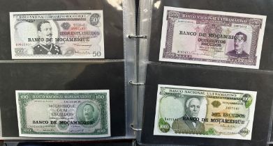 World banknotes (200+), with examples from Australia, Bahamas, Canada, China, Greece, Jersey,