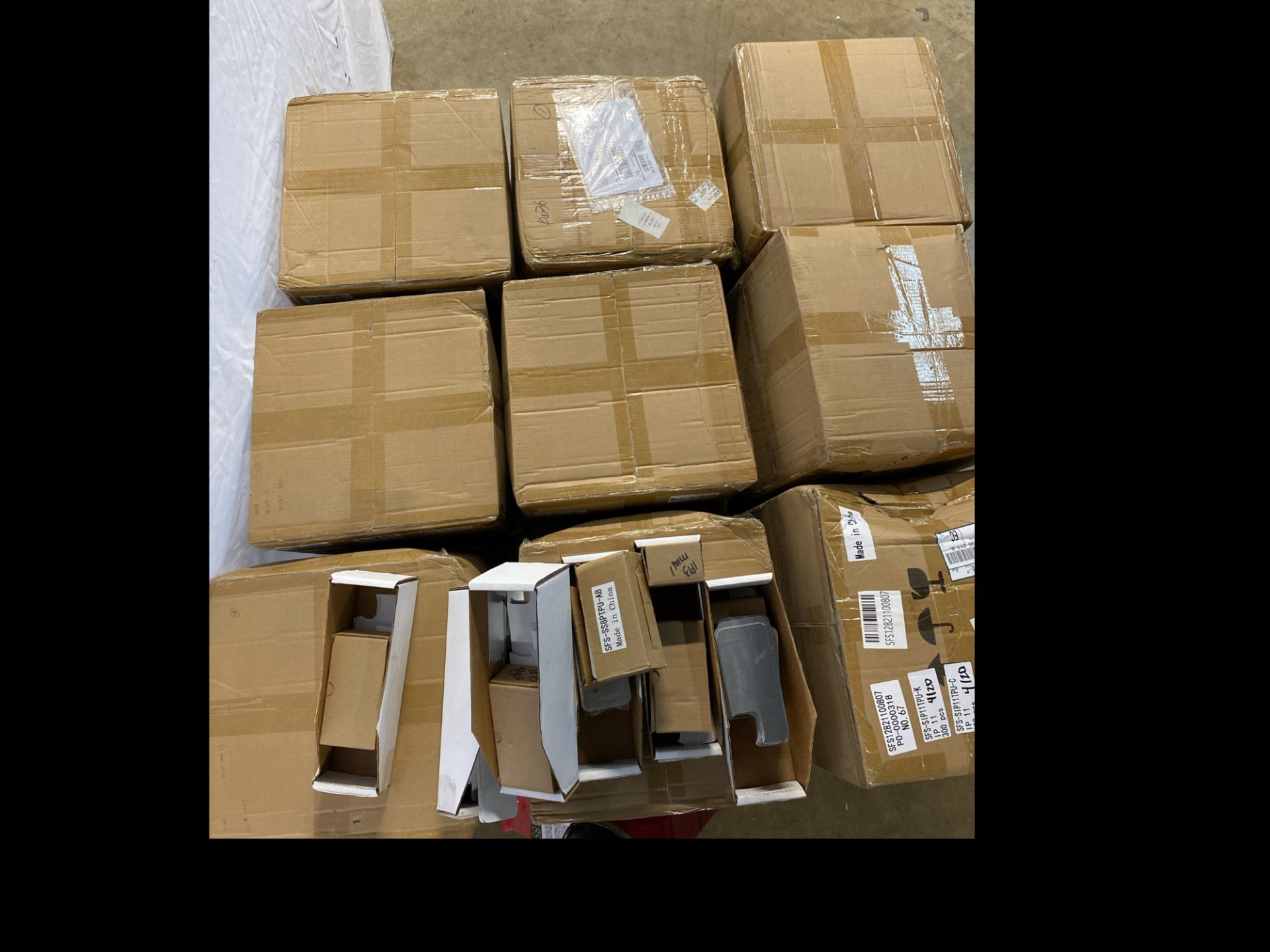 Pallet of iPhone 11 & 12 Phone Cases - Image 2 of 8