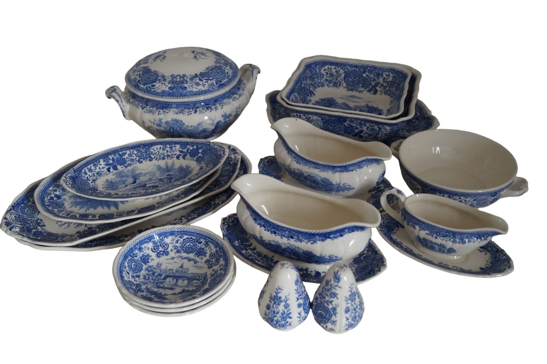 Umfangreiches Service-Konvolut von Villeroy&Boch mit Burgenland-Dekor in blau; im Einzelnen; 1 Kaff - Bild 3 aus 6