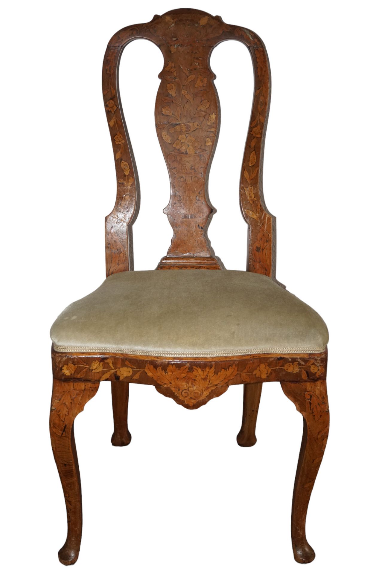 5 Stühle aus der Zeit des Barock; davon ein Stuhl mit Armlehnen, vier ohne Armlehnen; alle Stühle i - Bild 3 aus 4