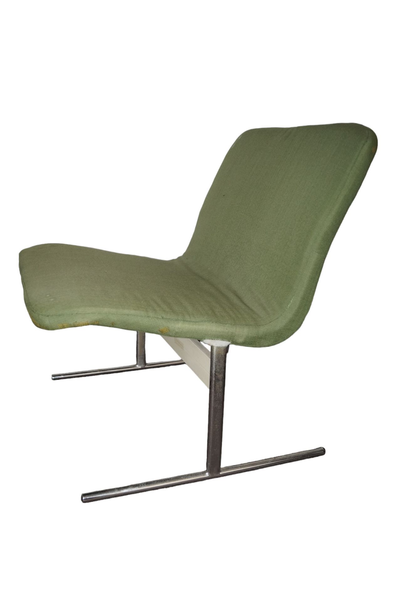 Zwei klassische Lounge-Sessel aus dem Ende der 60er Jahre; verchromtes Stahlrohgestell mit grün bez - Bild 3 aus 5