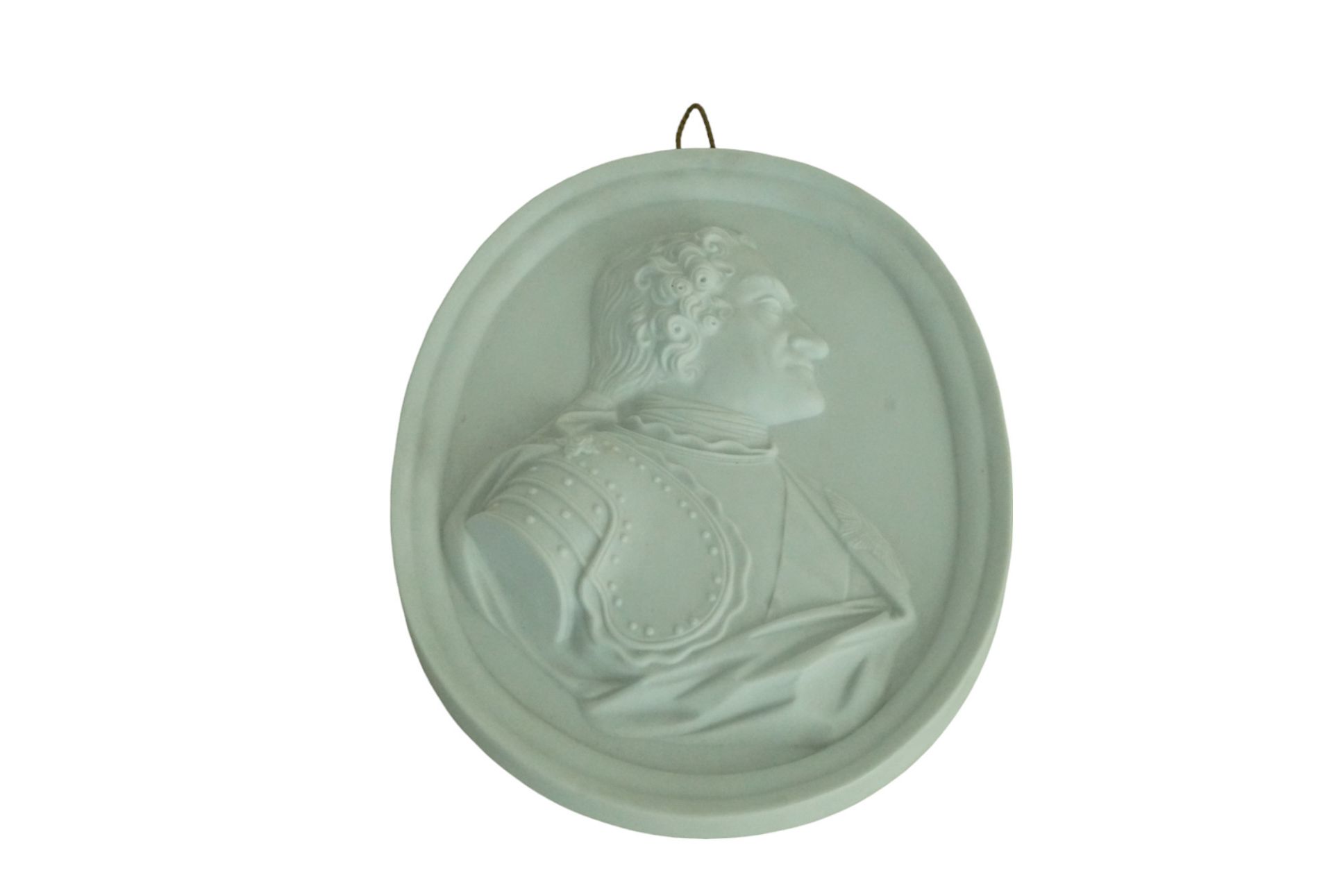 Seltene Wandrelief Porzellan-Medaille mit Darstellung "August des Starken", Begründer der Meissner 